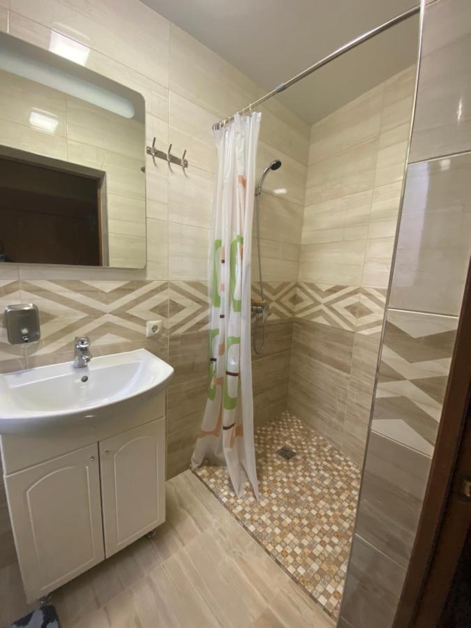 Korona Karpat Hotel Mezőhát Kültér fotó