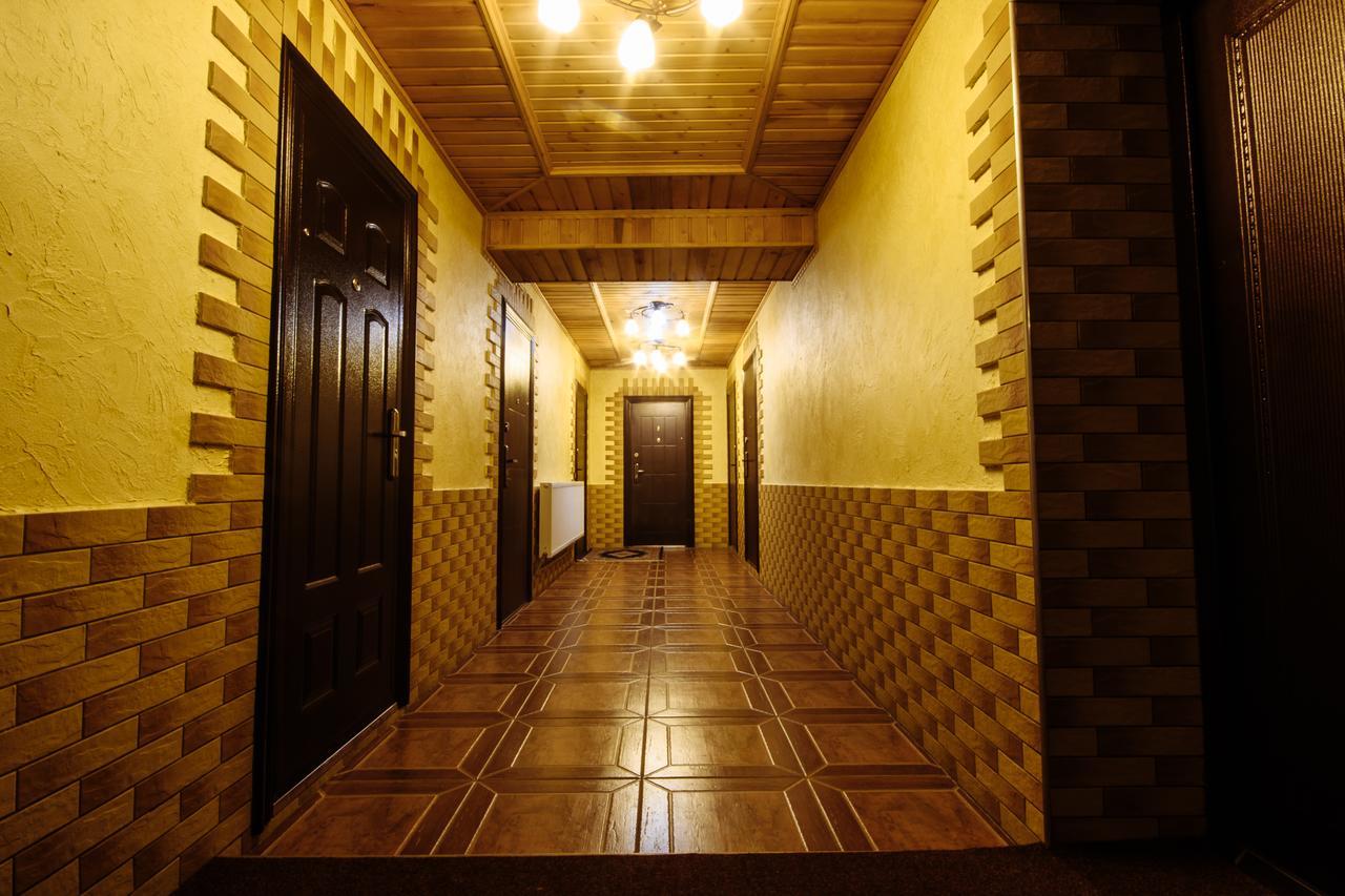 Korona Karpat Hotel Mezőhát Kültér fotó